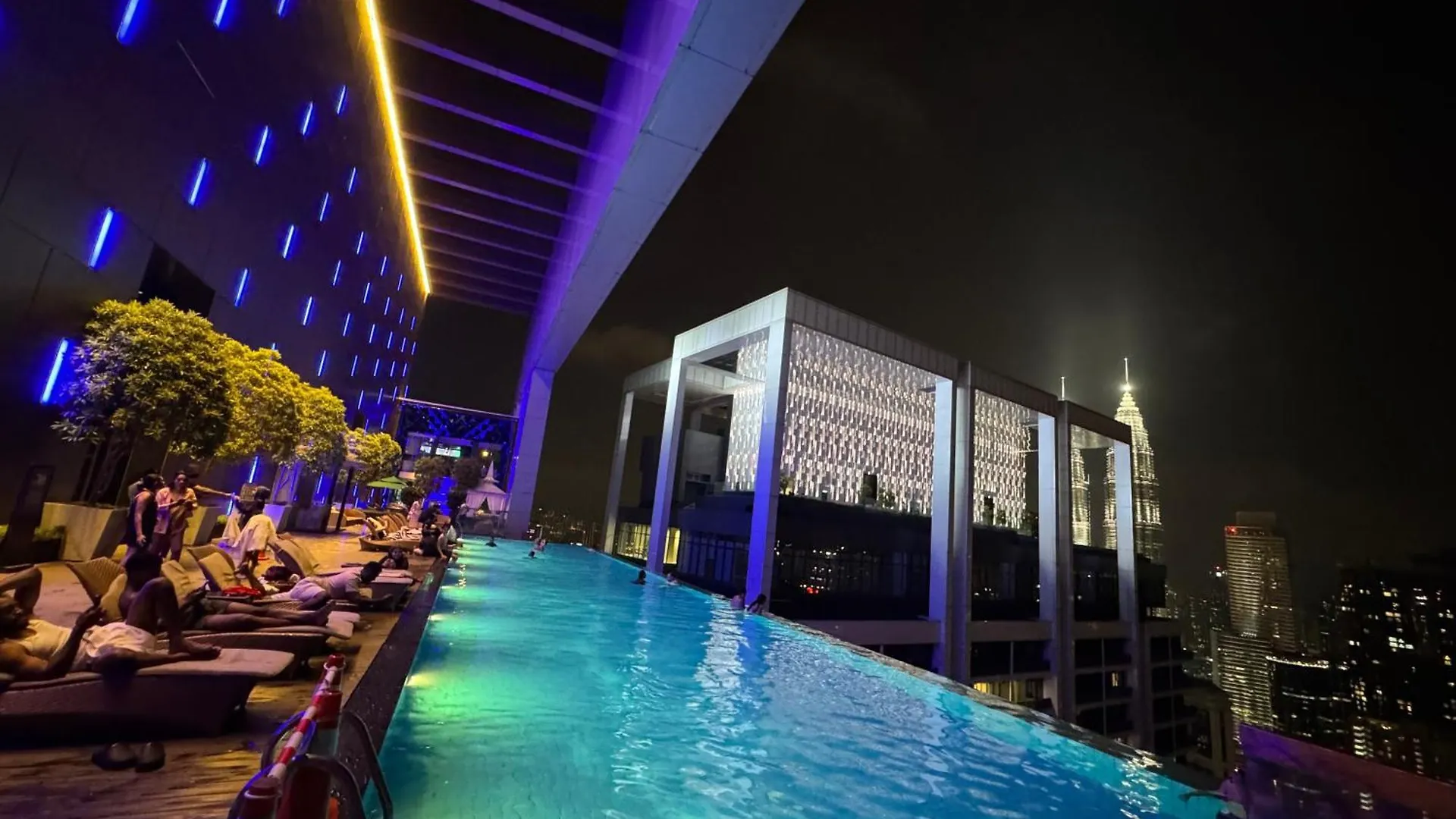 Suites At Platinum Klcc Kuala Lumpur